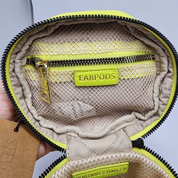 Steve Madden New Cyber Lime Tech Pouch Organizer Removable Dividers retail $58 - Picture 6 of 9
